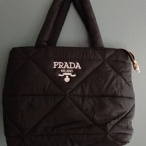 Prada‎ Quilted Nylon Tote Bag Black Gold Tone Zipper